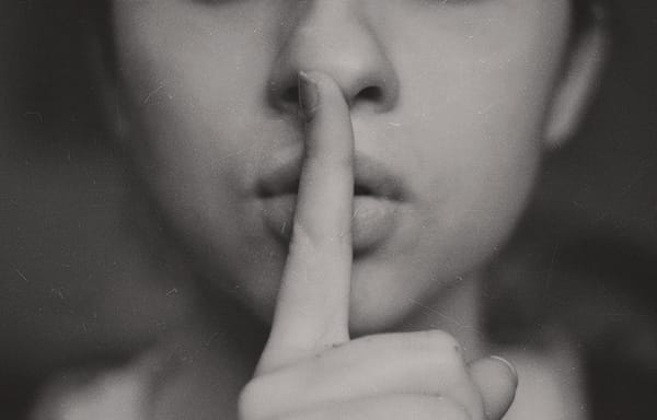 Why I didn't report - over de stilte na het trauma en victim blaming